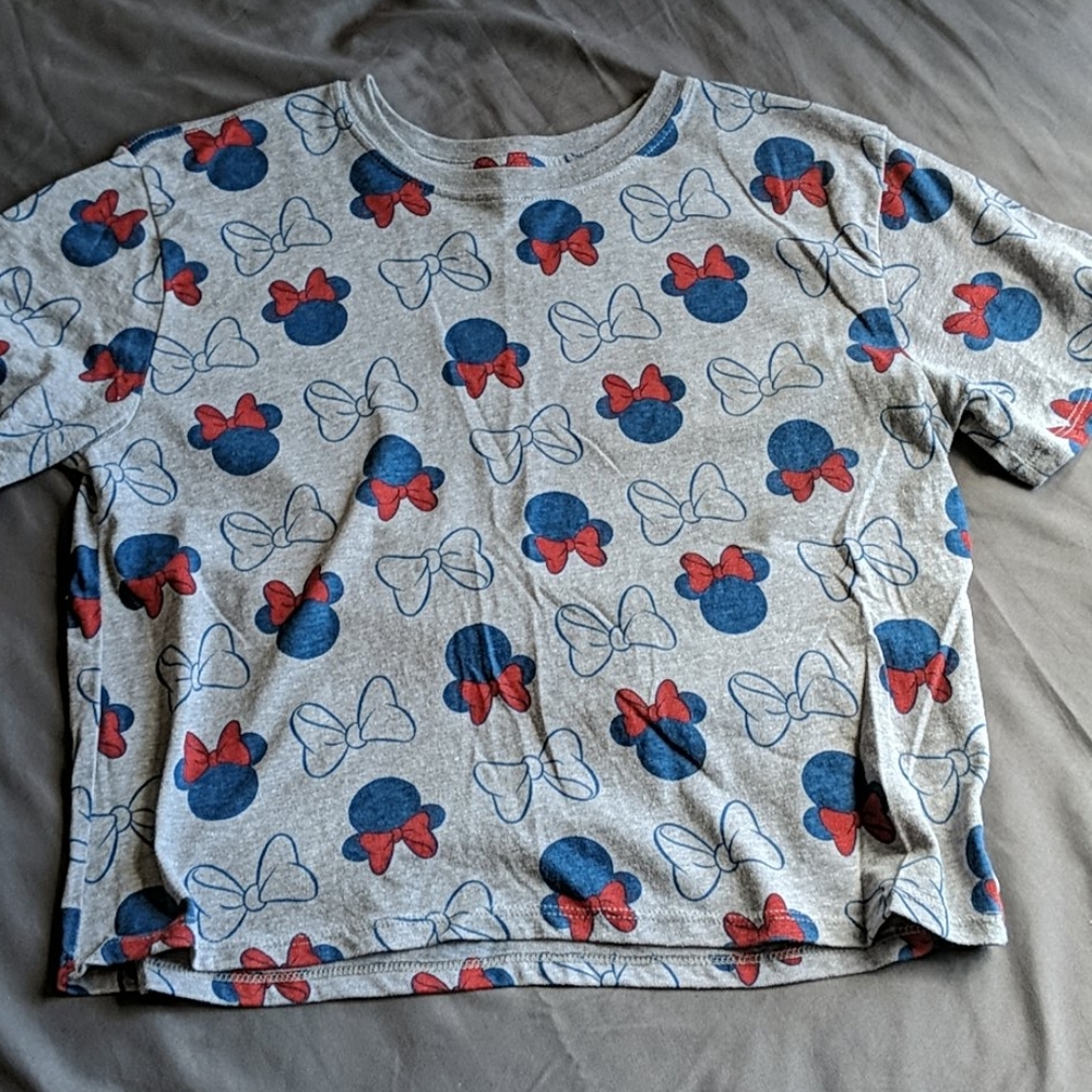Disney top